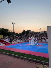 Εντυπωσιακή η επίδειξη Tae Kwon Do στην πλατεία Δημαρχείου στην Ελεούσα