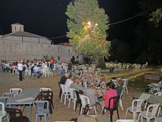 Στο λυκαυγές της λευτεριάς